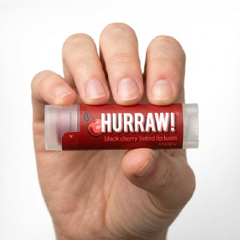 Bálsamo Labial con Color Cereza Negra HURRAW!