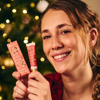 Brillo de Labios Glow Almendras y Frutos Rojos La Saponaria