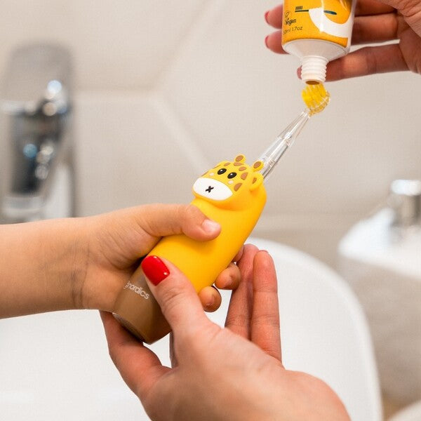 Cepillo Eléctrico Sónico Infantil Jirafa USB Nordics