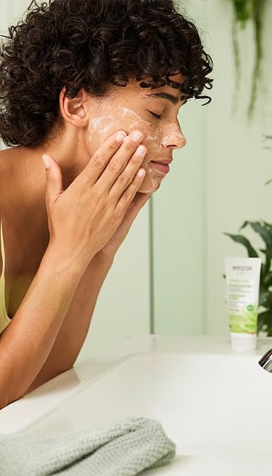 Cofre Piel Grasa Gel Limpiador + Loción Matificante (30% Dto) Weleda