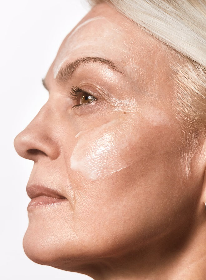 Crema de día Smooth Age Pro Mádara