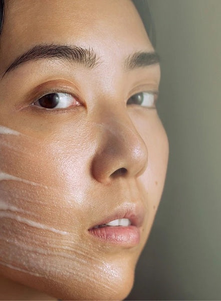 Mascarilla Exfoliante Brightening AHA Peel Mask Mádara