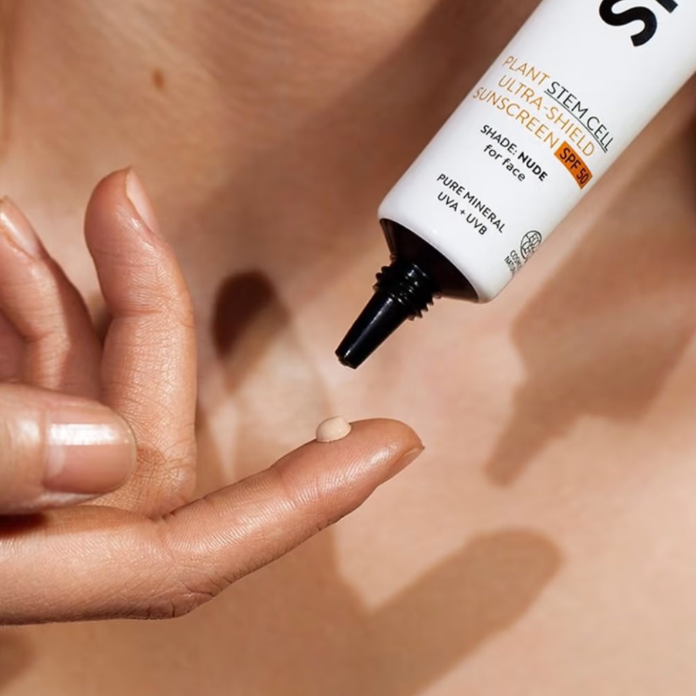 Protector Solar Facial Antiedad SPF30 con Células Madre Vegetales Mádara