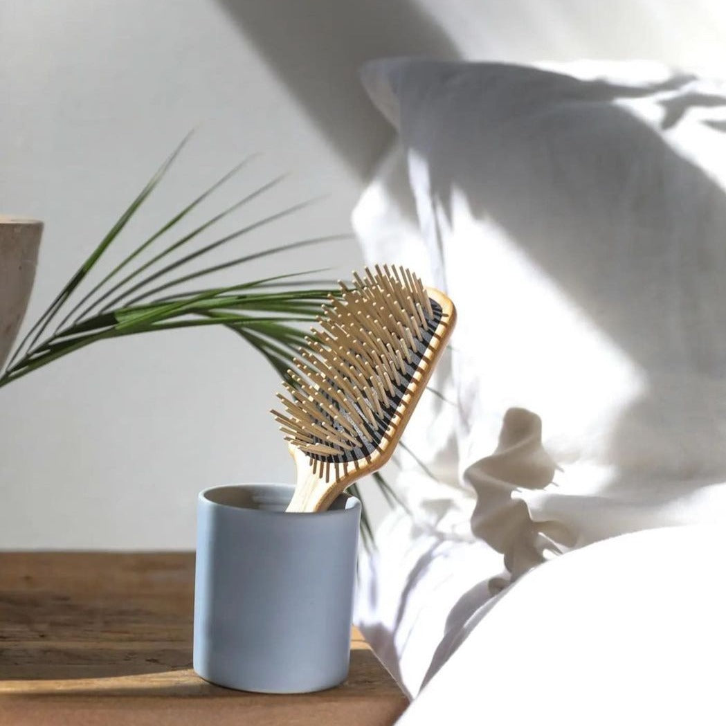 Cepillo Rectangular Grande Púas Largas Tek