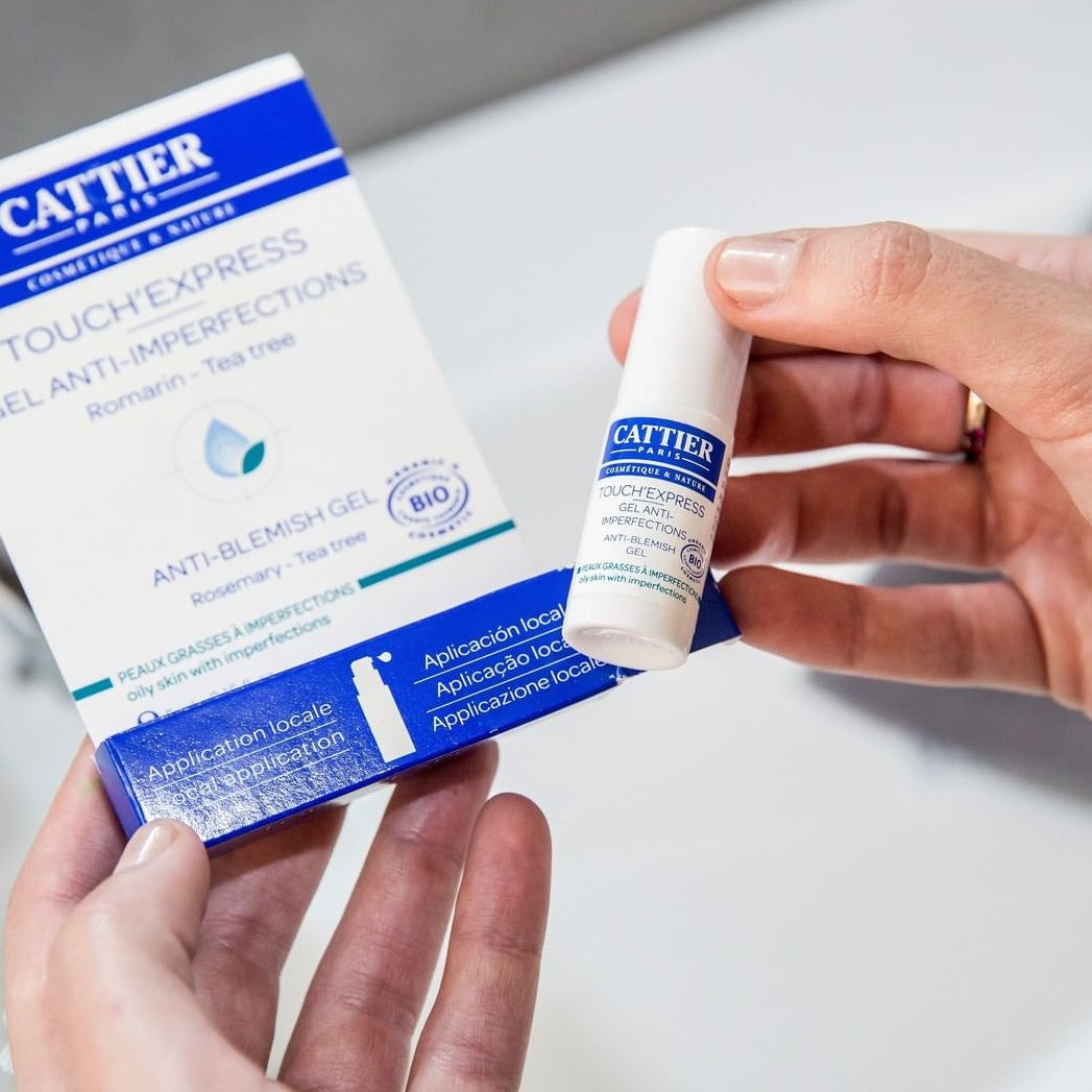 Touch Express Anti Acné con Árbol del Té Cattier