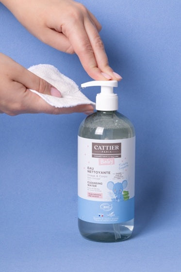 Agua Limpiadora para Bebé Cattier