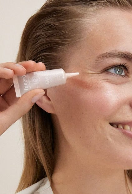 Fluido Hidratante Glow Skin Lavera