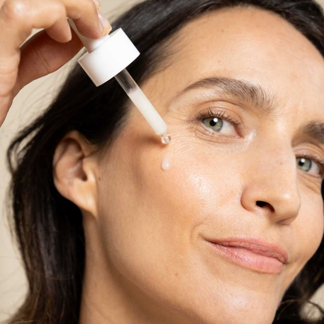 Sérum Corrector de Manchas Oscuras Laboratoires Biarritz