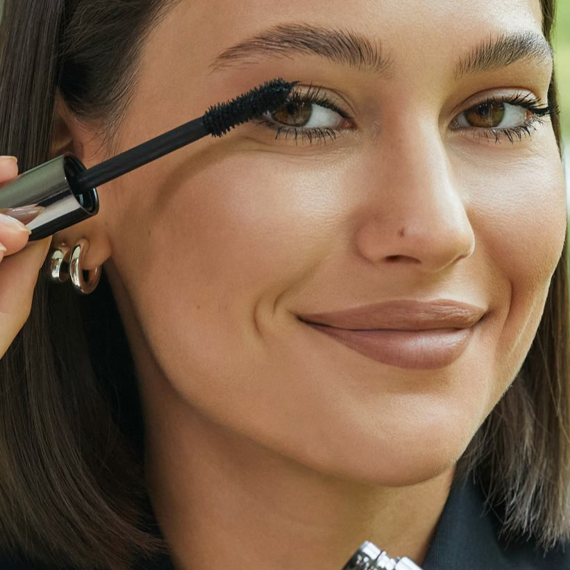 Máscara de Pestañas Lash to Impress Color Negro Lavera