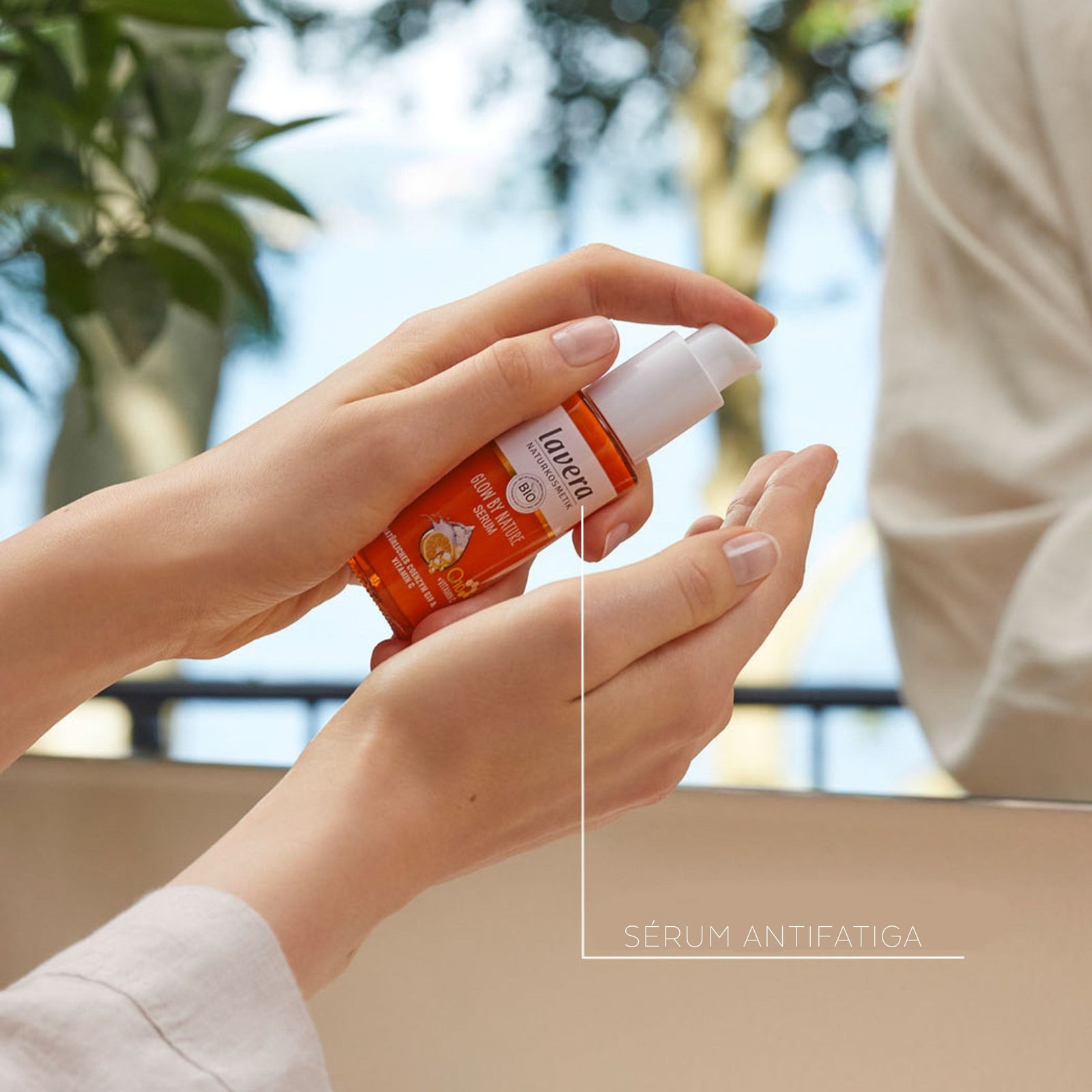 Sérum Facial con Vitamina C y CoQ10 Glow Lavera