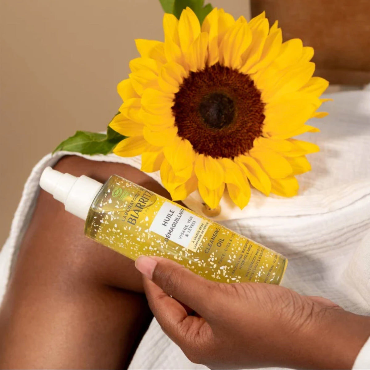 Aceite Limpiador y Desmaquillante Cara, Ojos y Labios Laboratoires Biarritz, aceite desmaquillante natural