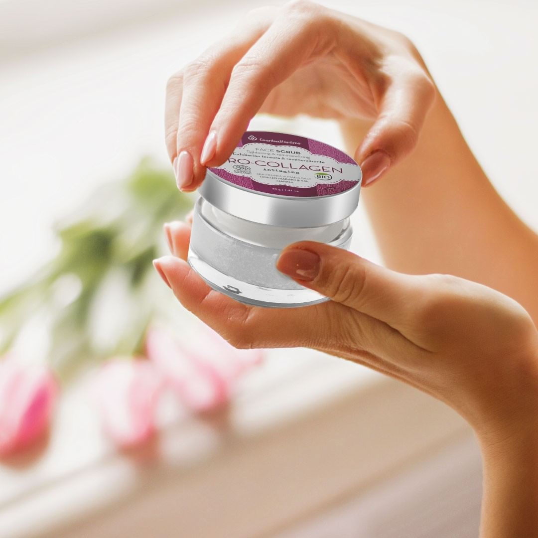 Exfoliante Face Scrub Pro-Collagen Esential Aroms