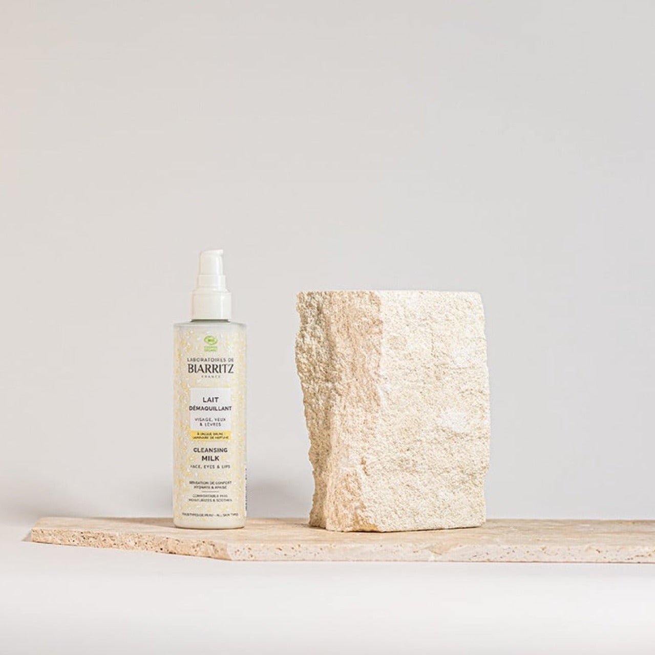 Leche Limpiadora y Desmaquillante Natural y Ecológica Laboratoires Biarritz